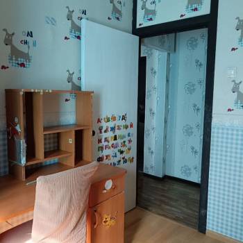 Продается Многокомнатная квартира, 79,2 м²