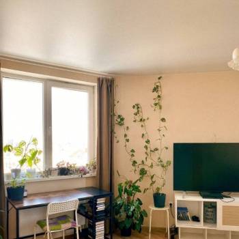 Продается 1-комнатная квартира, 47,9 м²