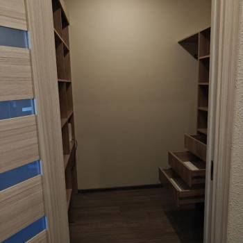 Продается 1-комнатная квартира, 42,2 м²