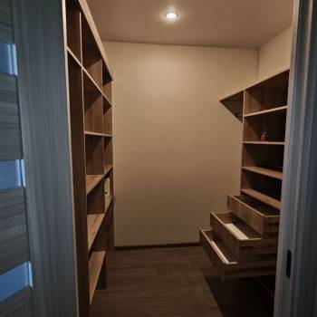 Продается 1-комнатная квартира, 42,2 м²
