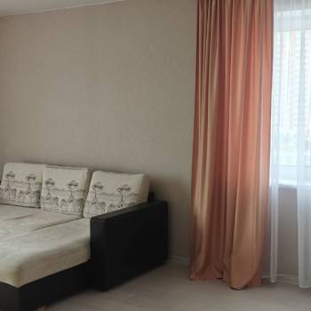 Сдается Многокомнатная квартира, 90 м²