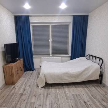 Продается 1-комнатная квартира, 36 м²