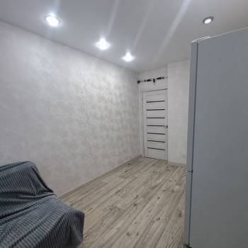 Продается 1-комнатная квартира, 36 м²