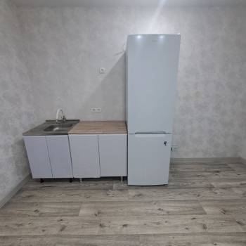 Продается 1-комнатная квартира, 36 м²