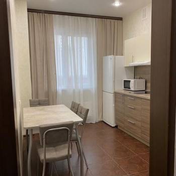 Сдается 1-комнатная квартира, 33 м²