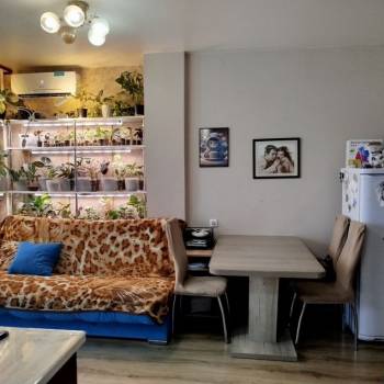 Продается 1-комнатная квартира, 51,2 м²