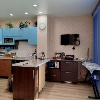 Продается 1-комнатная квартира, 51,2 м²