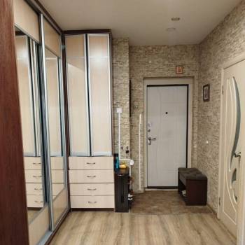 Продается 1-комнатная квартира, 51,2 м²