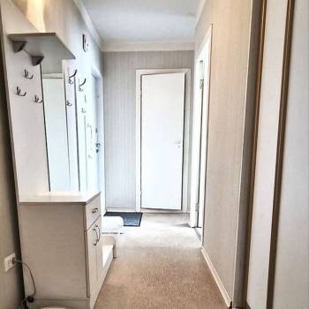 Сдается Многокомнатная квартира, 61 м²