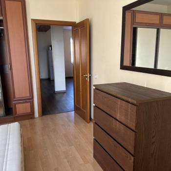 Сдается Многокомнатная квартира, 60 м²