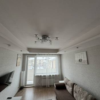 Продается 1-комнатная квартира, 40 м²