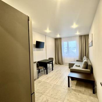 Сдается 1-комнатная квартира, 38 м²
