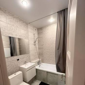 Сдается 1-комнатная квартира, 38 м²