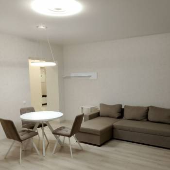 Сдается 2-х комнатная квартира, 61 м²