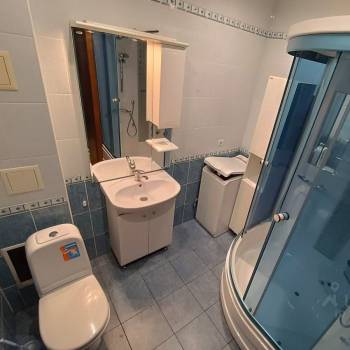Сдается 2-х комнатная квартира, 78 м²