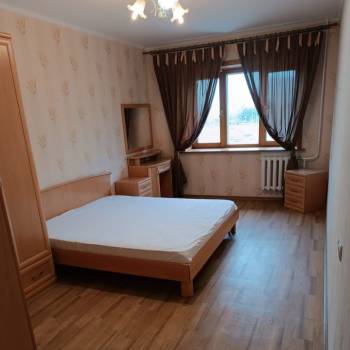 Сдается 2-х комнатная квартира, 78 м²