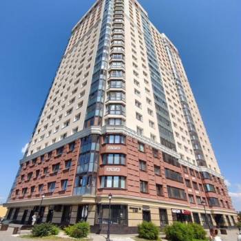 Сдается 1-комнатная квартира, 40 м²