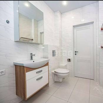 Сдается 2-х комнатная квартира, 60 м²
