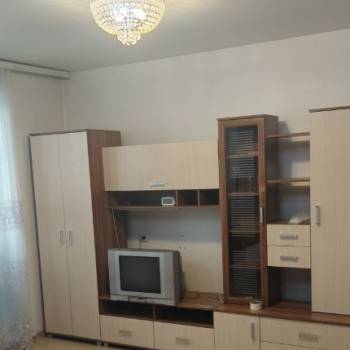 Сдается 2-х комнатная квартира, 52 м²