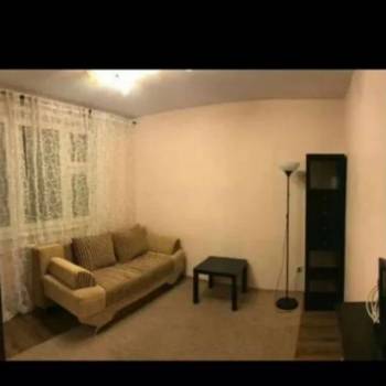 Сдается 1-комнатная квартира, 39 м²