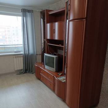 Сдается 1-комнатная квартира, 40 м²
