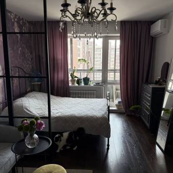 Продается 1-комнатная квартира, 41 м²