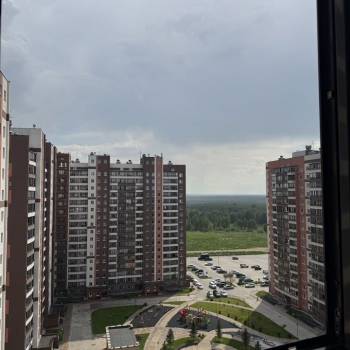 Продается 1-комнатная квартира, 41 м²