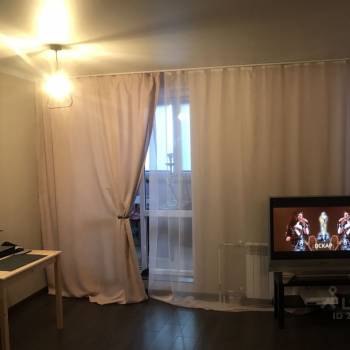 Сдается 1-комнатная квартира, 38 м²