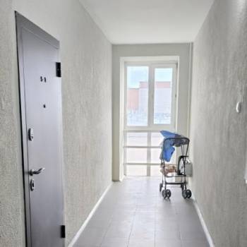Продается 1-комнатная квартира, 46 м²