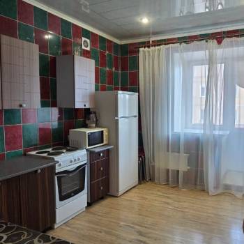 Продается 1-комнатная квартира, 46 м²