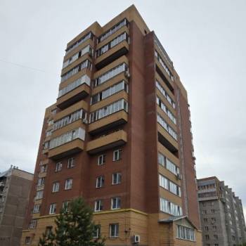 Продается 1-комнатная квартира, 46 м²