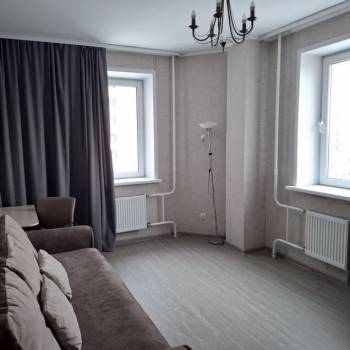 Сдается 1-комнатная квартира, 38 м²