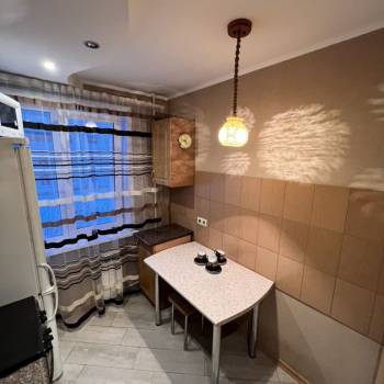 Сдается 2-х комнатная квартира, 42 м²