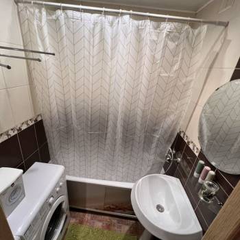 Сдается 2-х комнатная квартира, 42 м²
