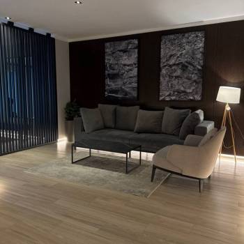 Продается Многокомнатная квартира, 80,5 м²