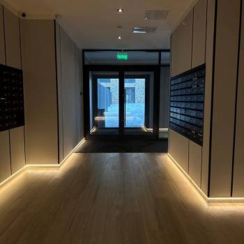 Продается Многокомнатная квартира, 80,5 м²