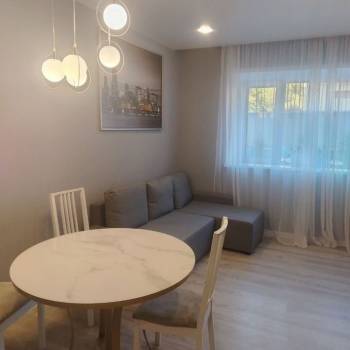 Продается 3-х комнатная квартира, 56,3 м²