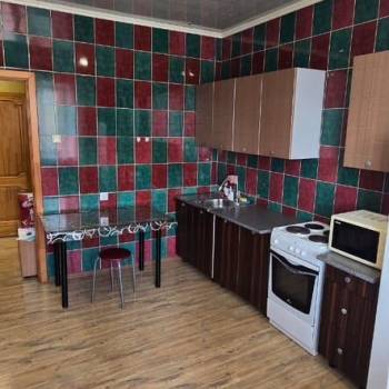 Продается 1-комнатная квартира, 46 м²