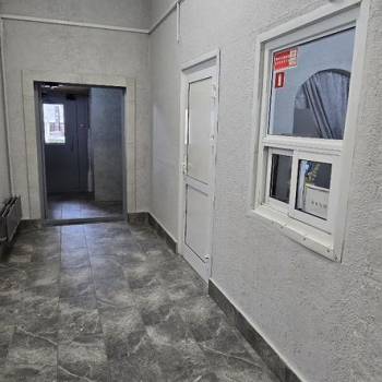 Продается 1-комнатная квартира, 46 м²