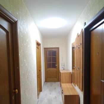 Продается Многокомнатная квартира, 71,8 м²