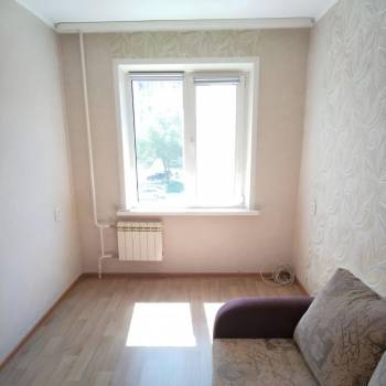 Продается Многокомнатная квартира, 71,8 м²