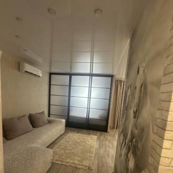 Сдается 1-комнатная квартира, 46 м²