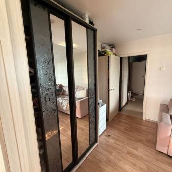 Продается Многокомнатная квартира, 60 м²