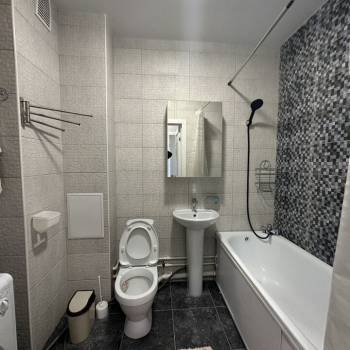 Сдается 1-комнатная квартира, 41 м²
