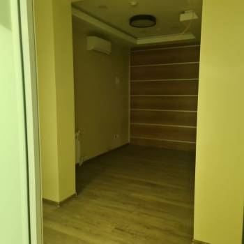 Сдается Нежилое помещение, 263,2 м²