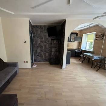 Сдается 2-х комнатная квартира, 55 м²