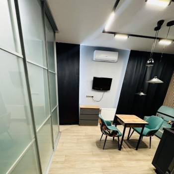 Сдается 1-комнатная квартира, 35 м²