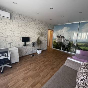 Сдается 1-комнатная квартира, 40 м²