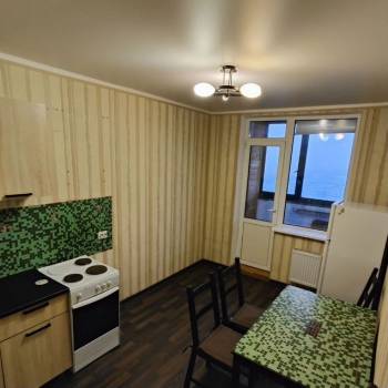 Сдается 1-комнатная квартира, 41,3 м²