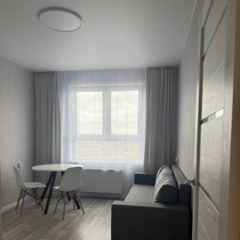 Сдается 1-комнатная квартира, 39 м²